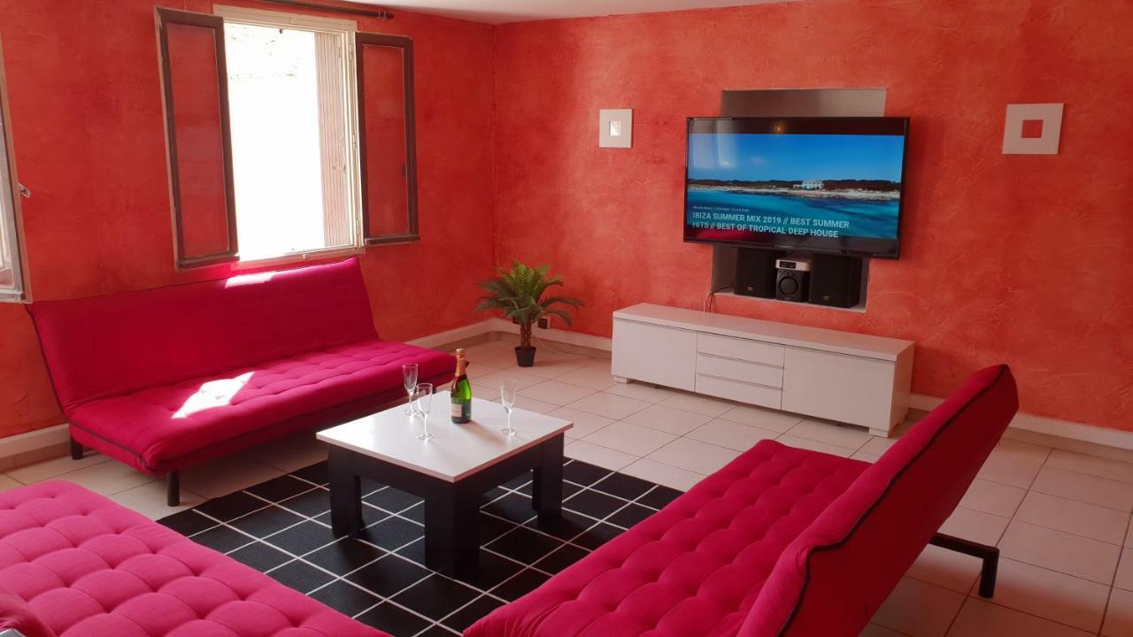Les Barons De Guers Villa Castelnau-de-Guers Ngoại thất bức ảnh